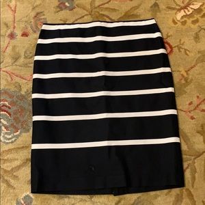 Black and White Stripe Pencil Skirt - sz 14